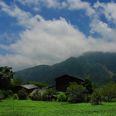 Walk Cloud Bed And Breakfast Meishan Eksteriør billede